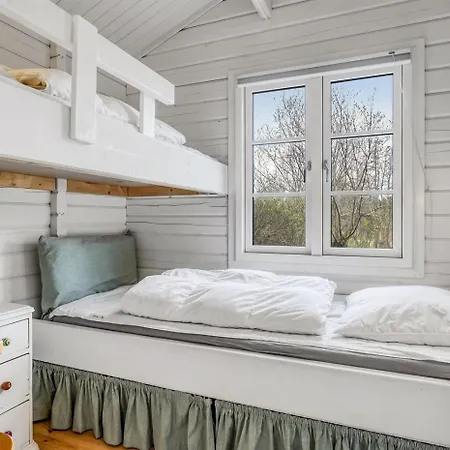 Holiday home Family-friendly Near Bratten Jerup
