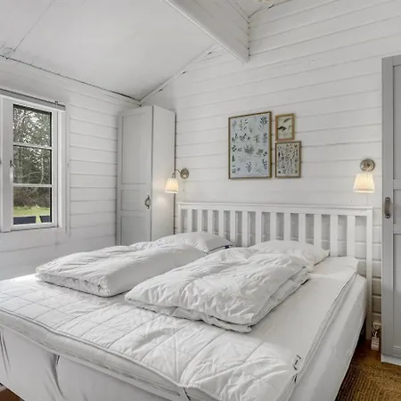 Family-friendly Near Bratten Holiday home