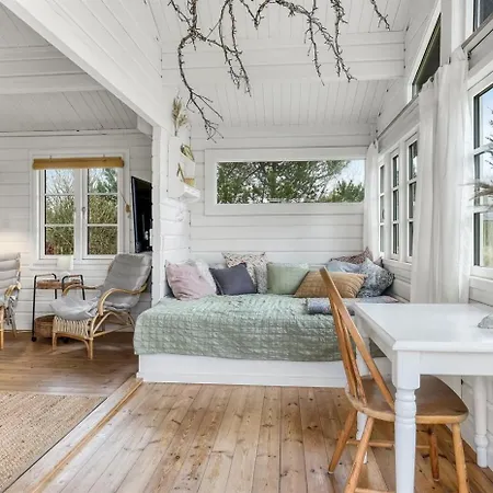 Holiday home Family-friendly Near Bratten